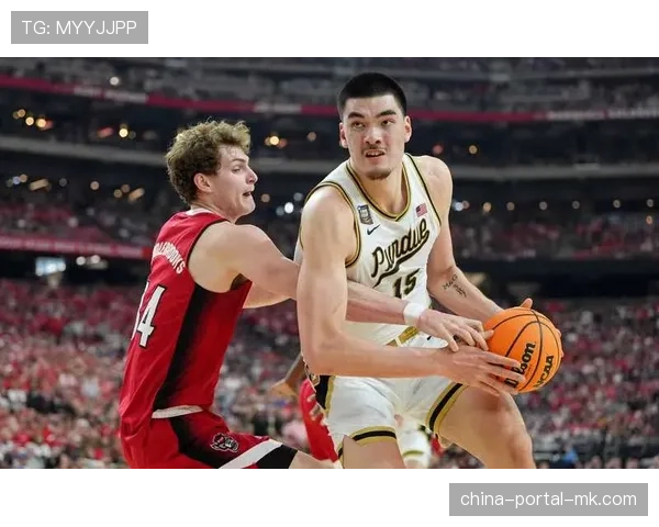 NBA官方与Peloton推出联名课程，融合球队训练数据设计三月挑战赛