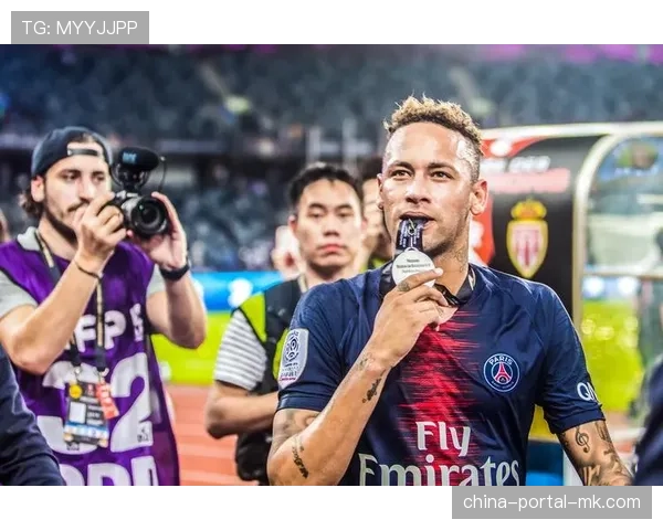 法国职业足球联盟医疗委员会建议,将“高强度跑动距离”纳入每场比赛强制休息时间计算参考 法国职业足球联盟医疗委员会建议,将“高强度跑动距离”纳入每场比赛强制休息时间计算参考